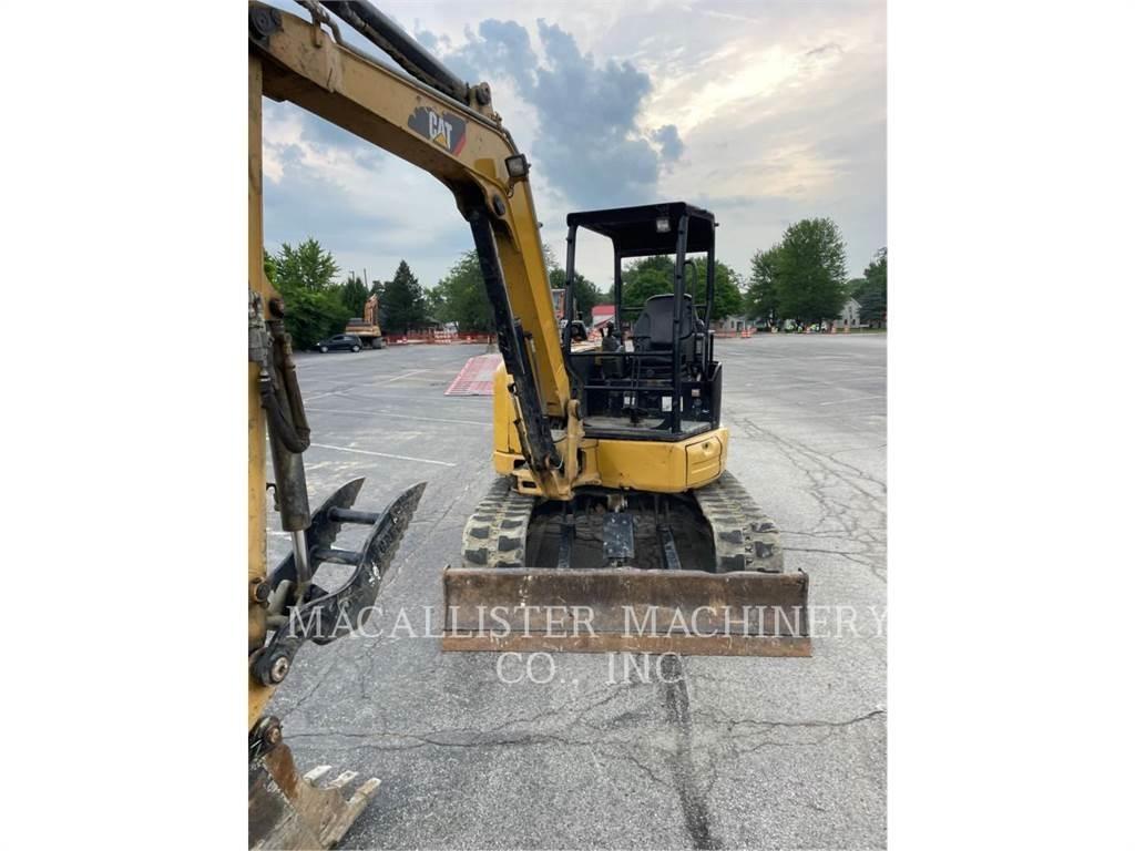 CAT 305.5E2CR Гусеничные экскаваторы
