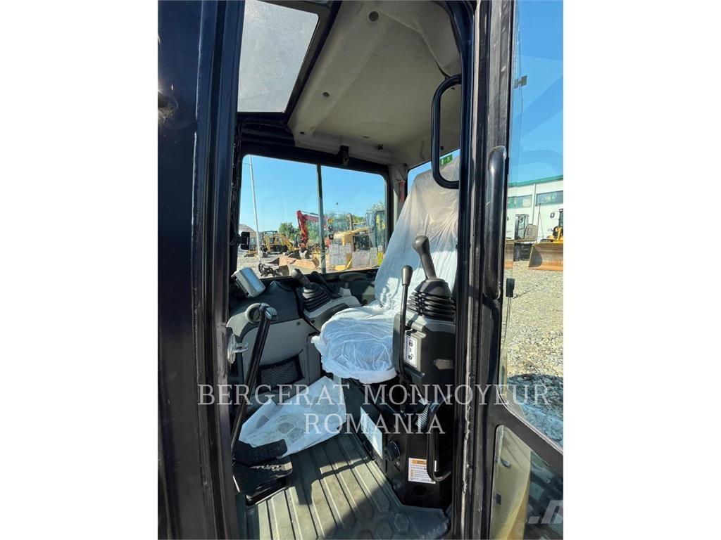 CAT 305.5E2CR Гусеничные экскаваторы