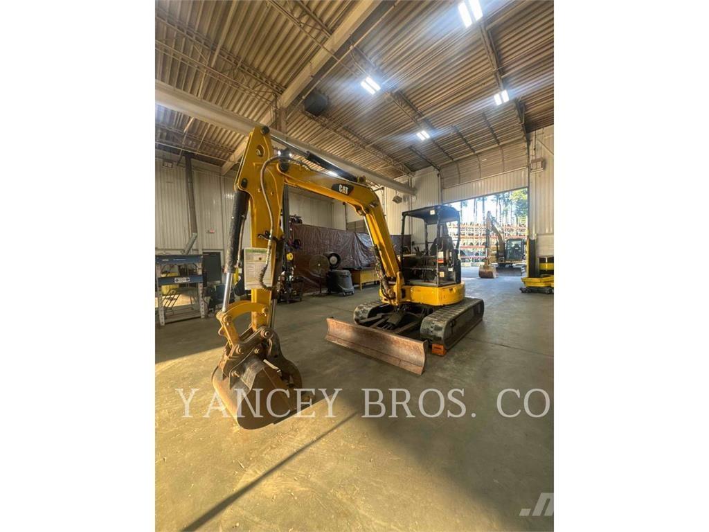 CAT 305.5E2CR Гусеничные экскаваторы