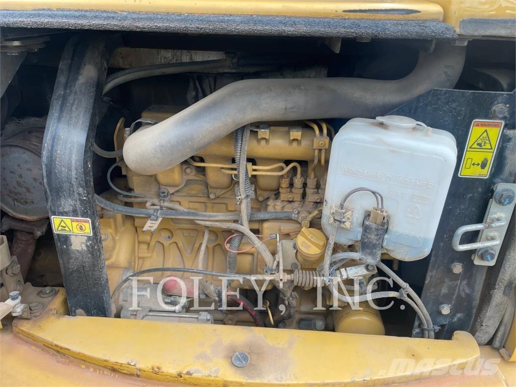 CAT 305.5E2CR Гусеничные экскаваторы