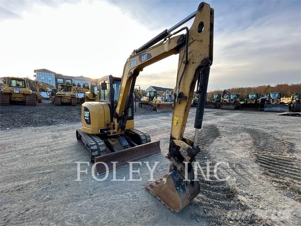 CAT 305.5E2CR Гусеничные экскаваторы