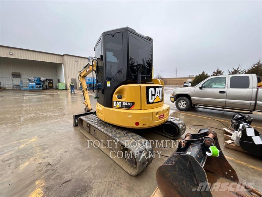 CAT 305.5E2LC Гусеничные экскаваторы