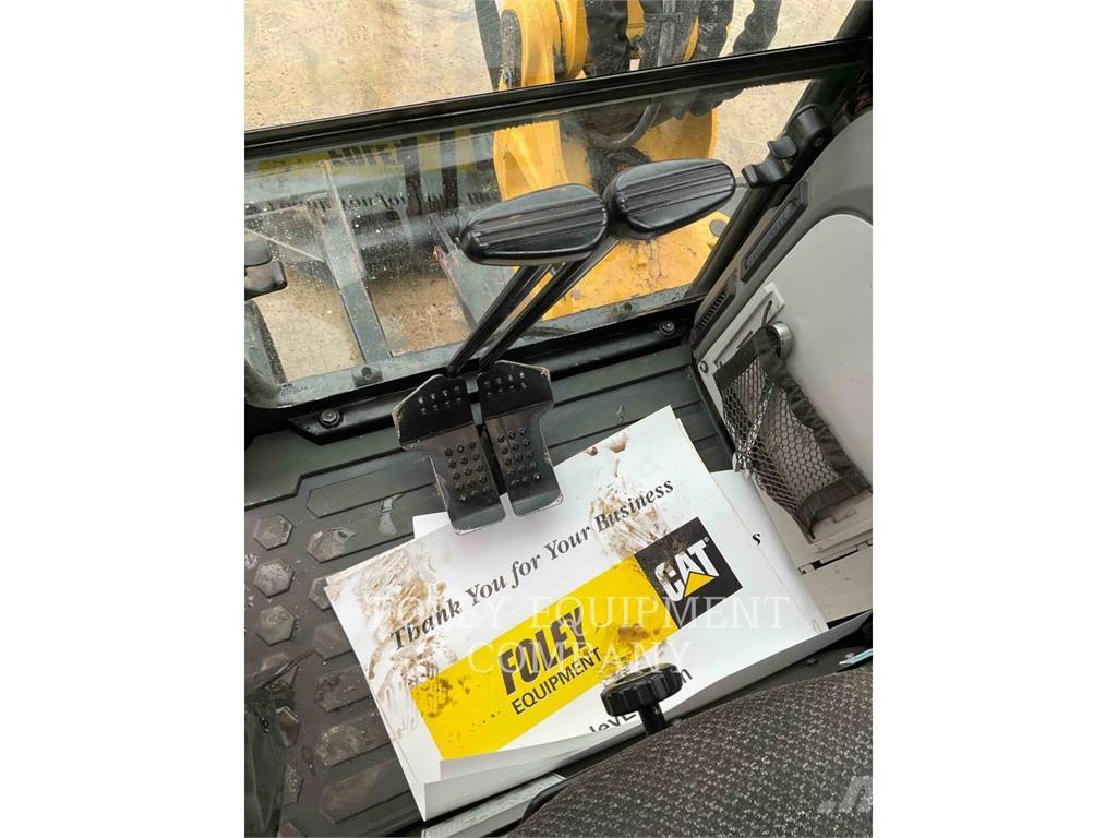 CAT 305.5E2LC Гусеничные экскаваторы