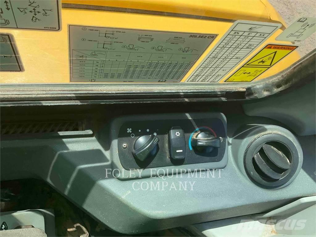 CAT 305.5E2LC Гусеничные экскаваторы