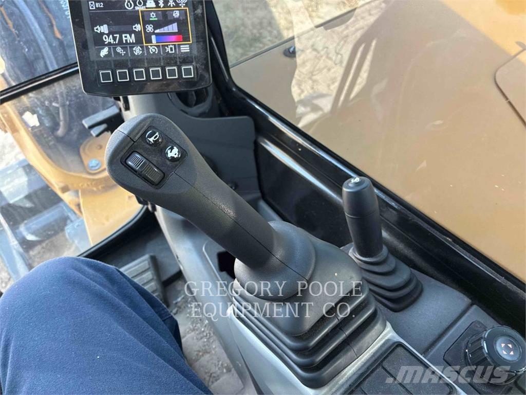 CAT 30507CR Гусеничные экскаваторы