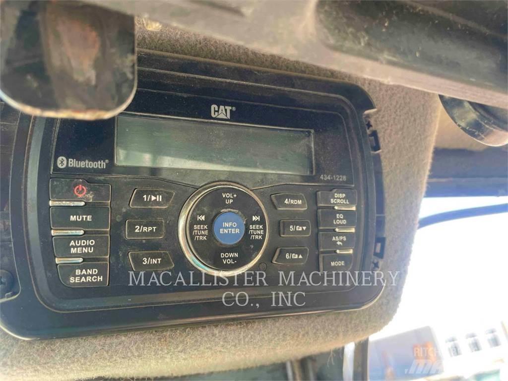 CAT 305E2CR Гусеничные экскаваторы