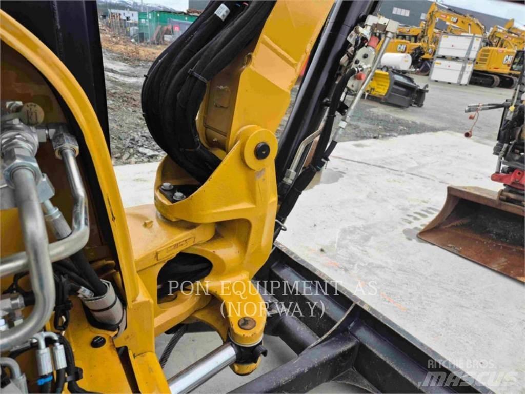 CAT 305E2CR Гусеничные экскаваторы
