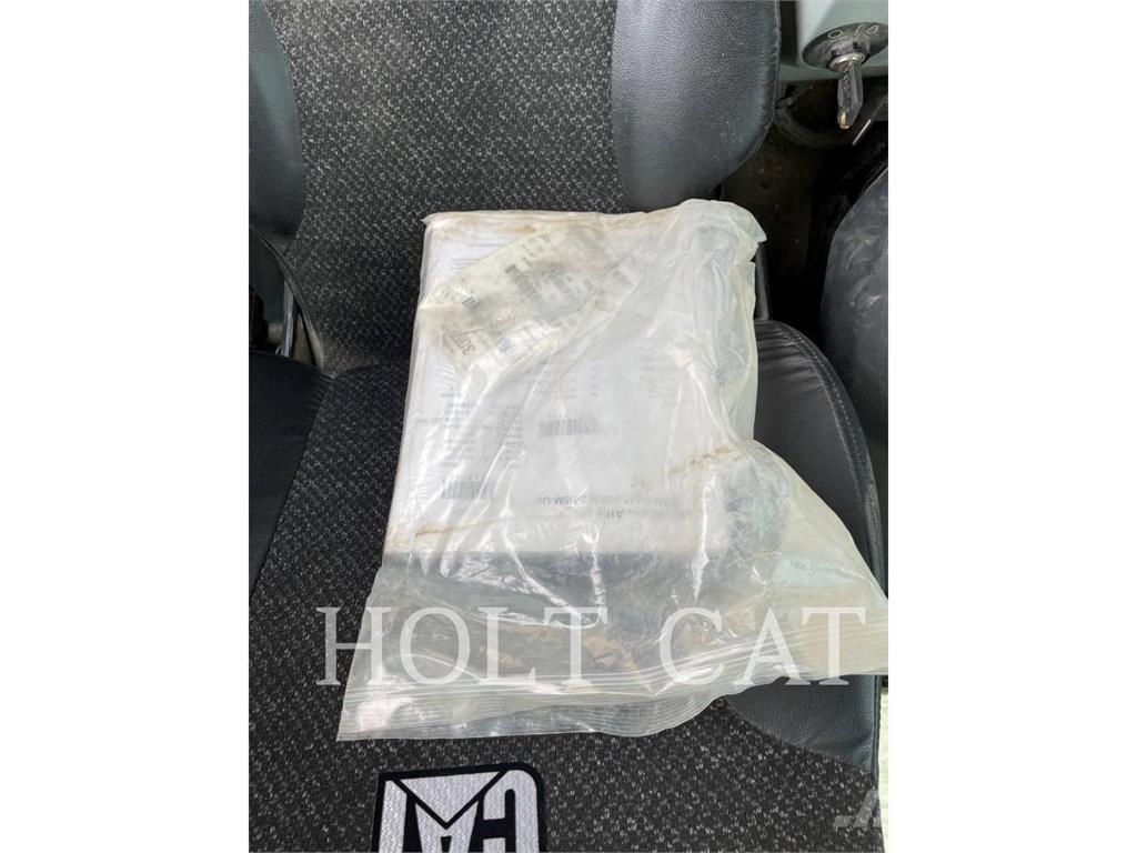 CAT 305E2CR Гусеничные экскаваторы