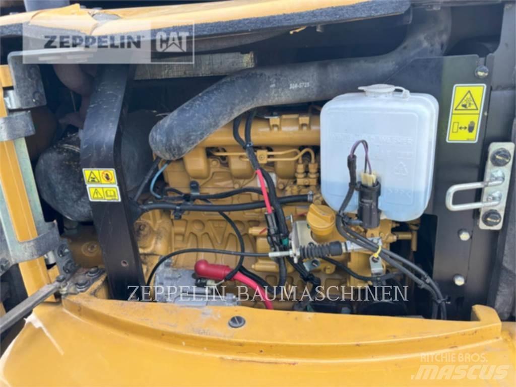 CAT 305ECR Гусеничные экскаваторы