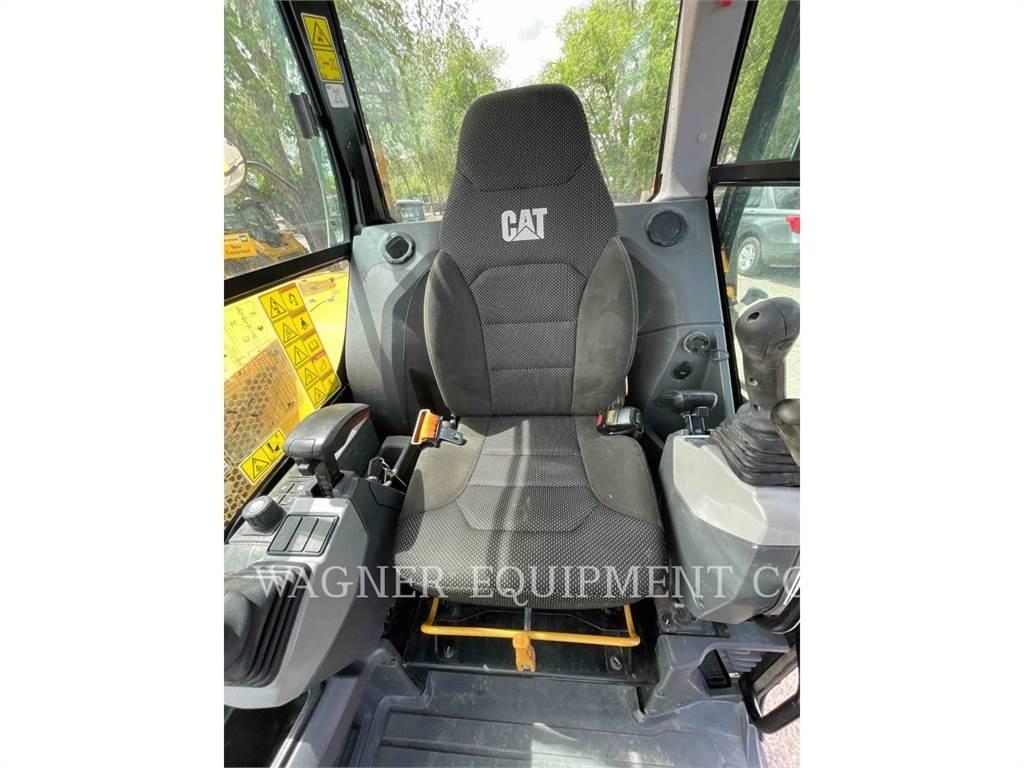 CAT 306 CR Гусеничные экскаваторы