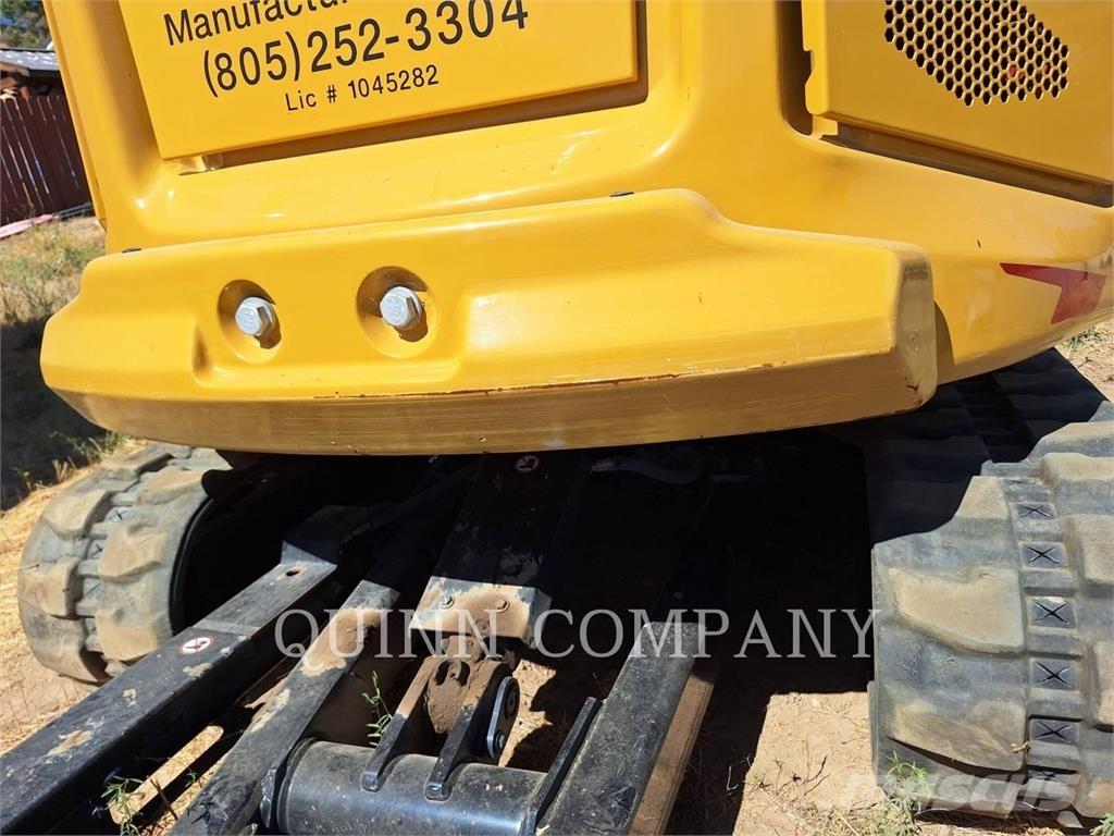 CAT 306 CR Гусеничные экскаваторы