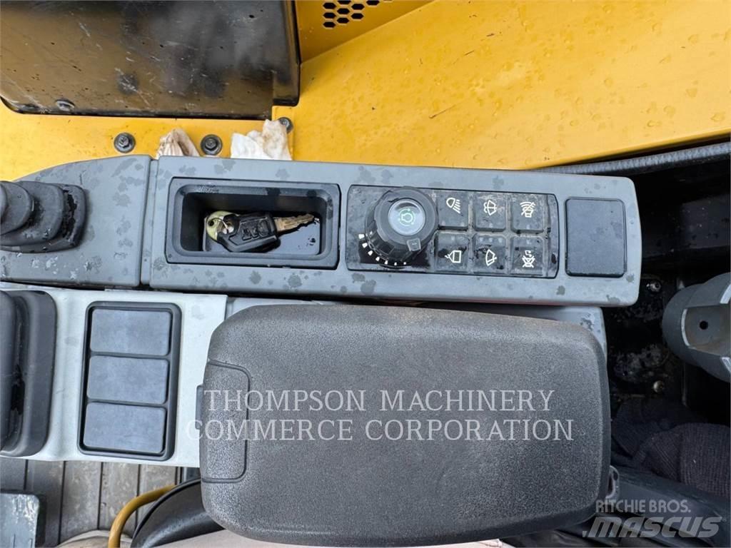 CAT 30607CR Гусеничные экскаваторы