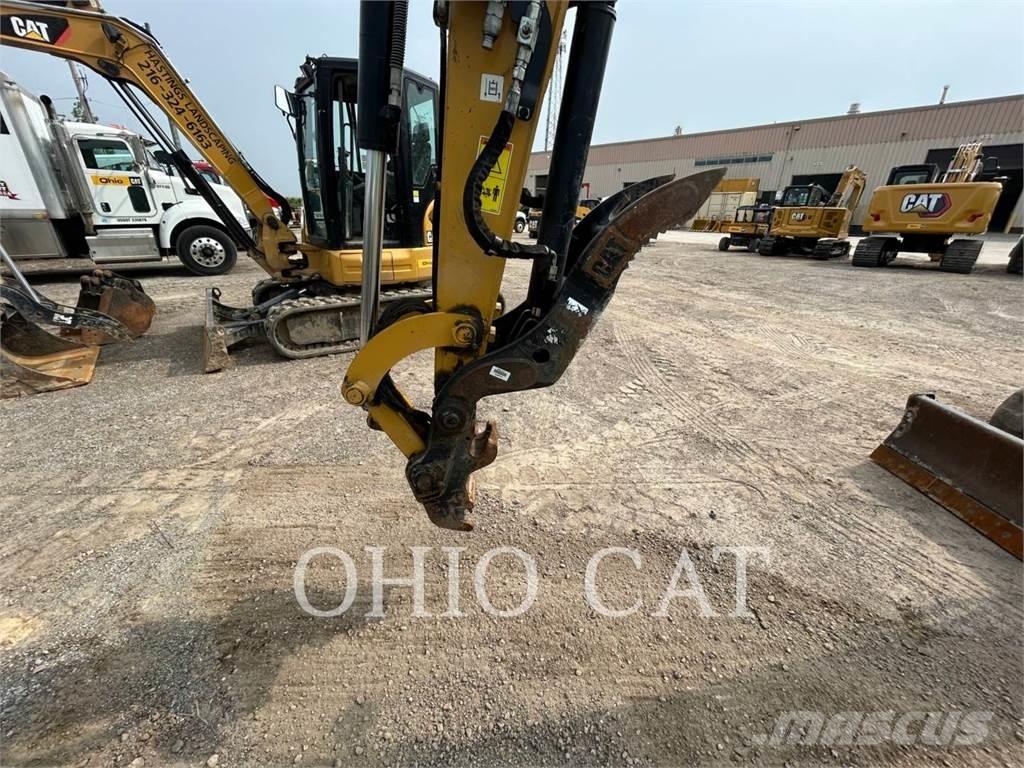 CAT 30607CR Мини-экскаваторы