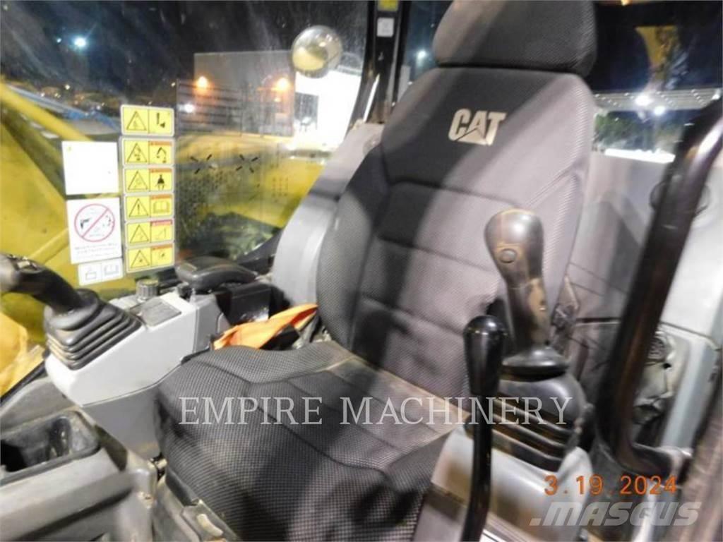CAT 307.5-07 Гусеничные экскаваторы