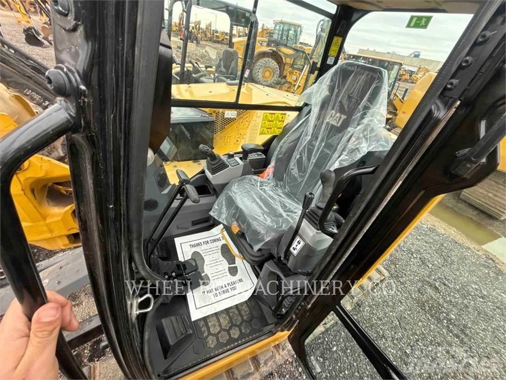 CAT 308 TH Гусеничные экскаваторы