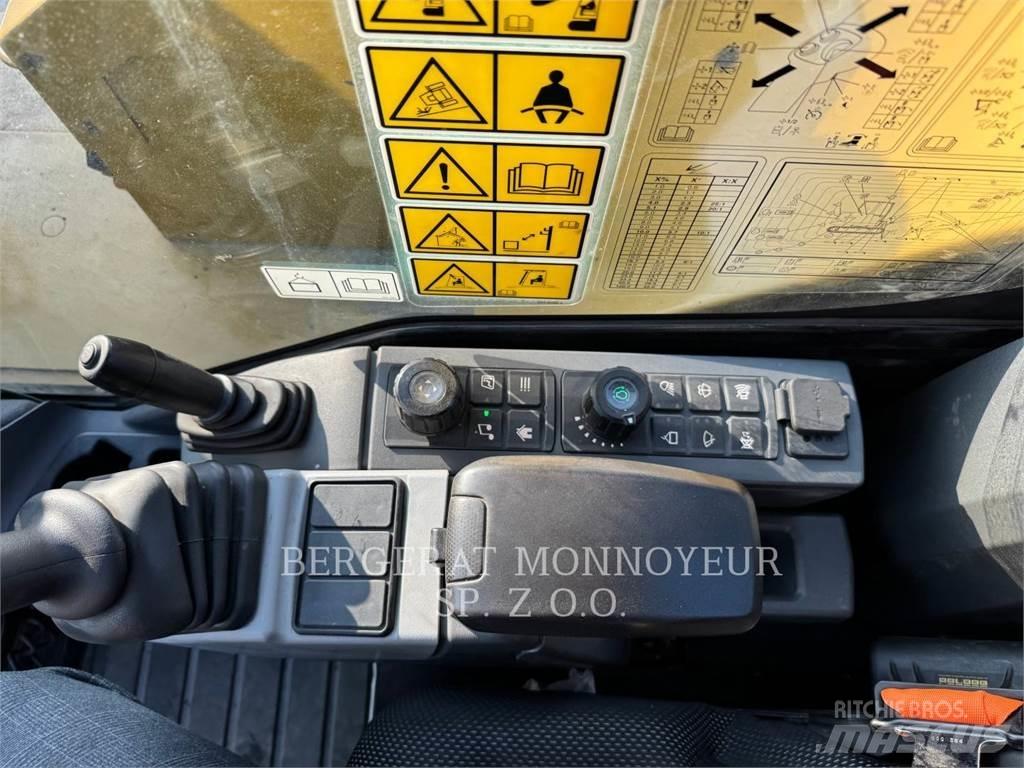 CAT 308CR Гусеничные экскаваторы