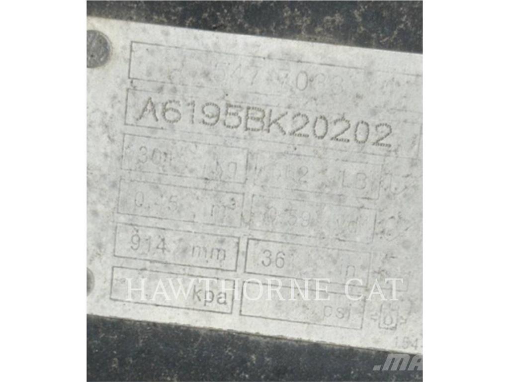 CAT 310 36 BUCKET Ковши