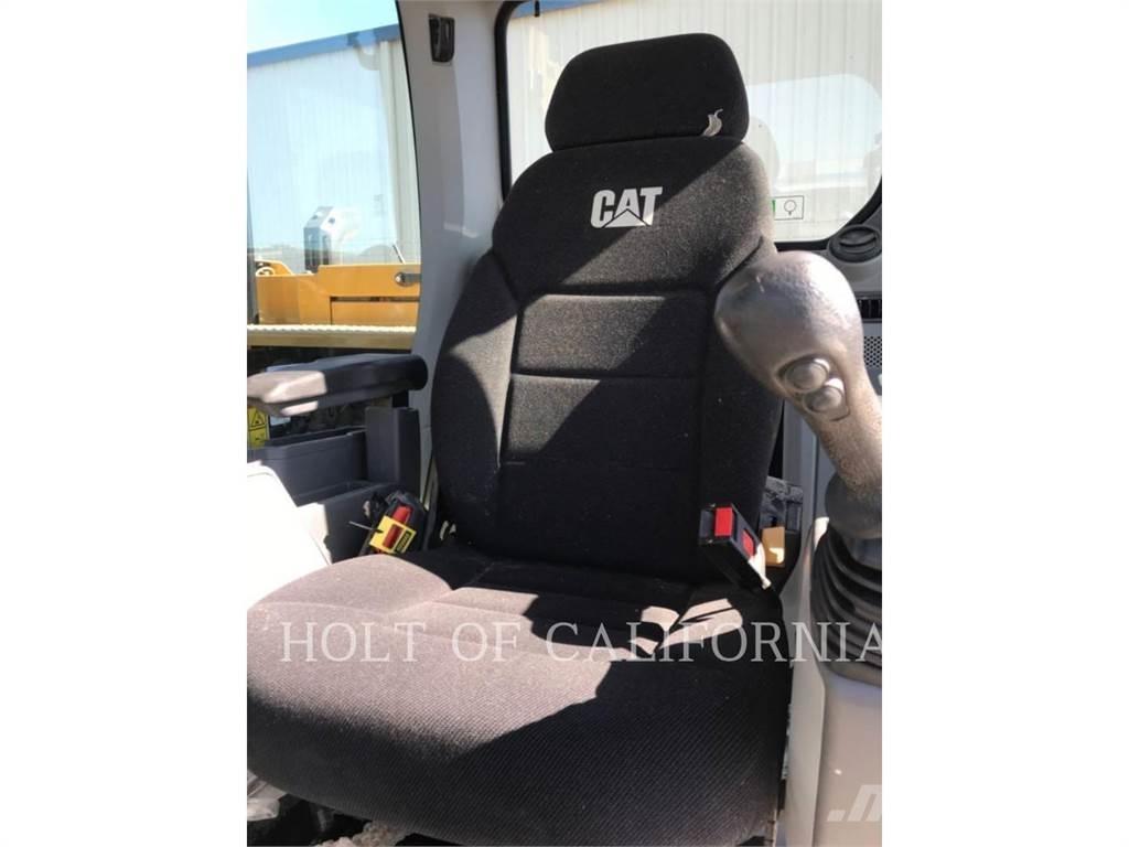 CAT 313 GC Гусеничные экскаваторы