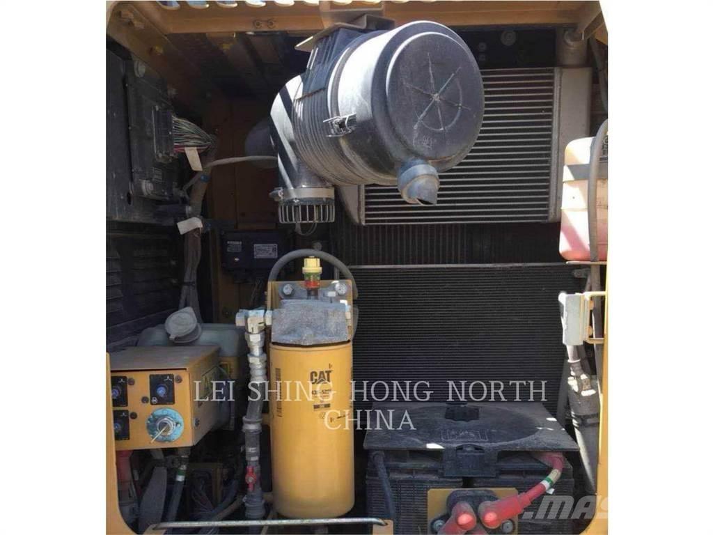 CAT 313D2GC Гусеничные экскаваторы