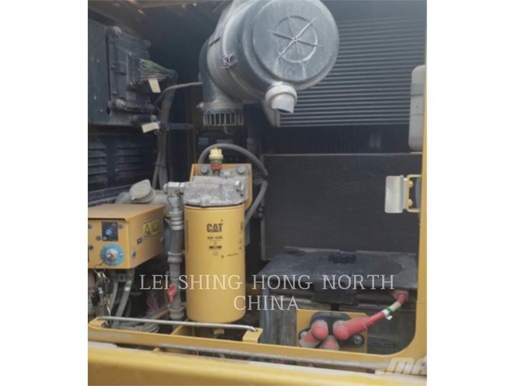 CAT 313D2GC Гусеничные экскаваторы