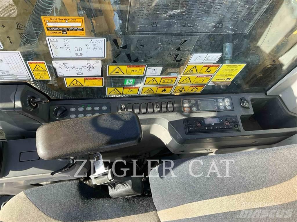 CAT 313F Гусеничные экскаваторы