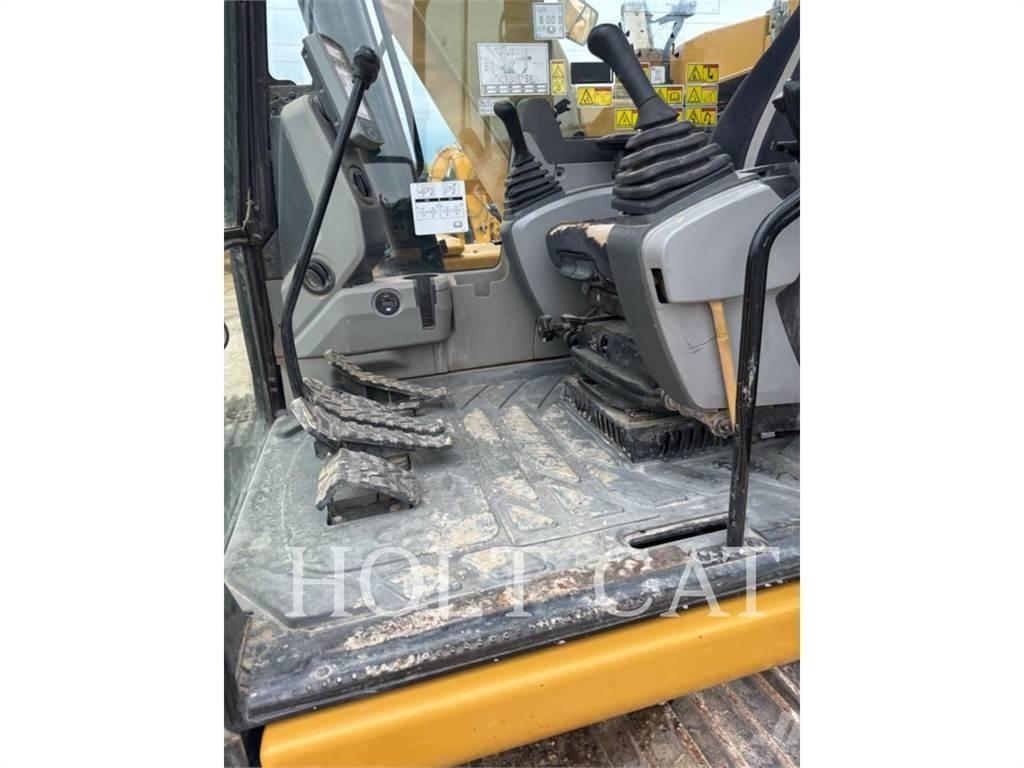 CAT 313FL Гусеничные экскаваторы