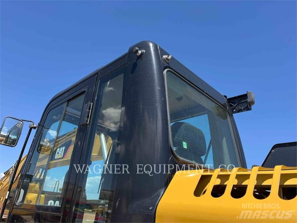 CAT 313FL GCTC Гусеничные экскаваторы