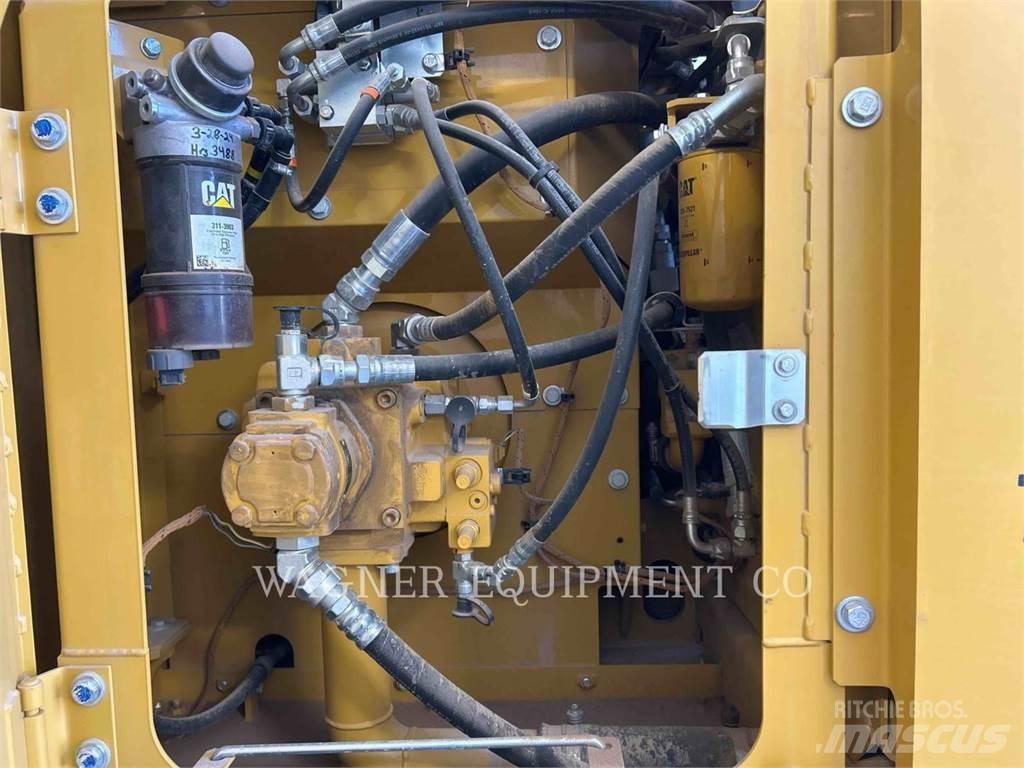 CAT 313FLGC Гусеничные экскаваторы