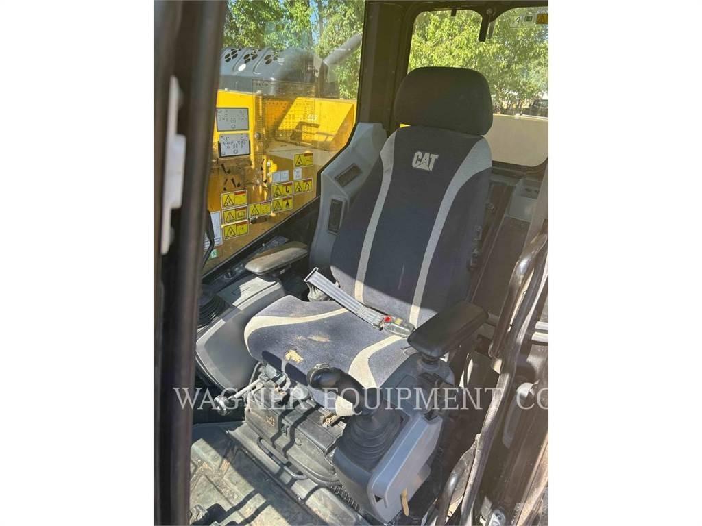 CAT 315FL Гусеничные экскаваторы