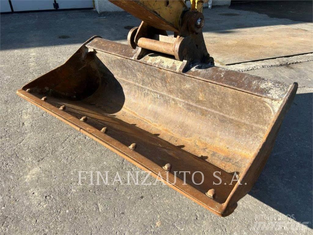 CAT 318F Гусеничные экскаваторы