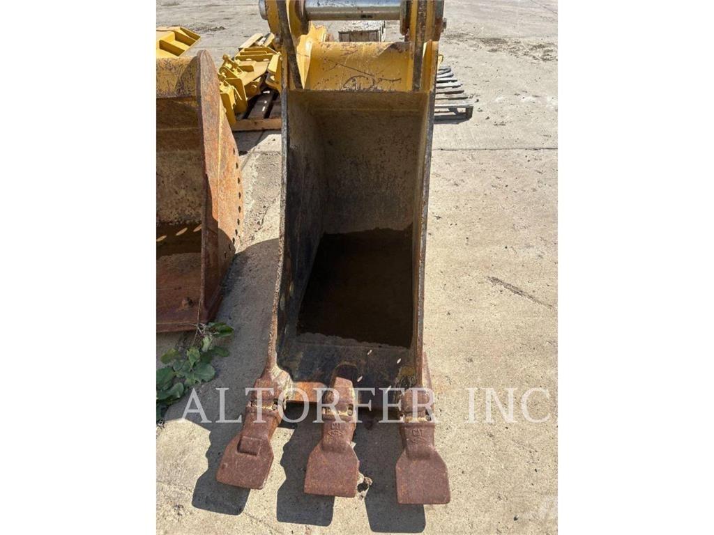 CAT 318FL 2D Гусеничные экскаваторы