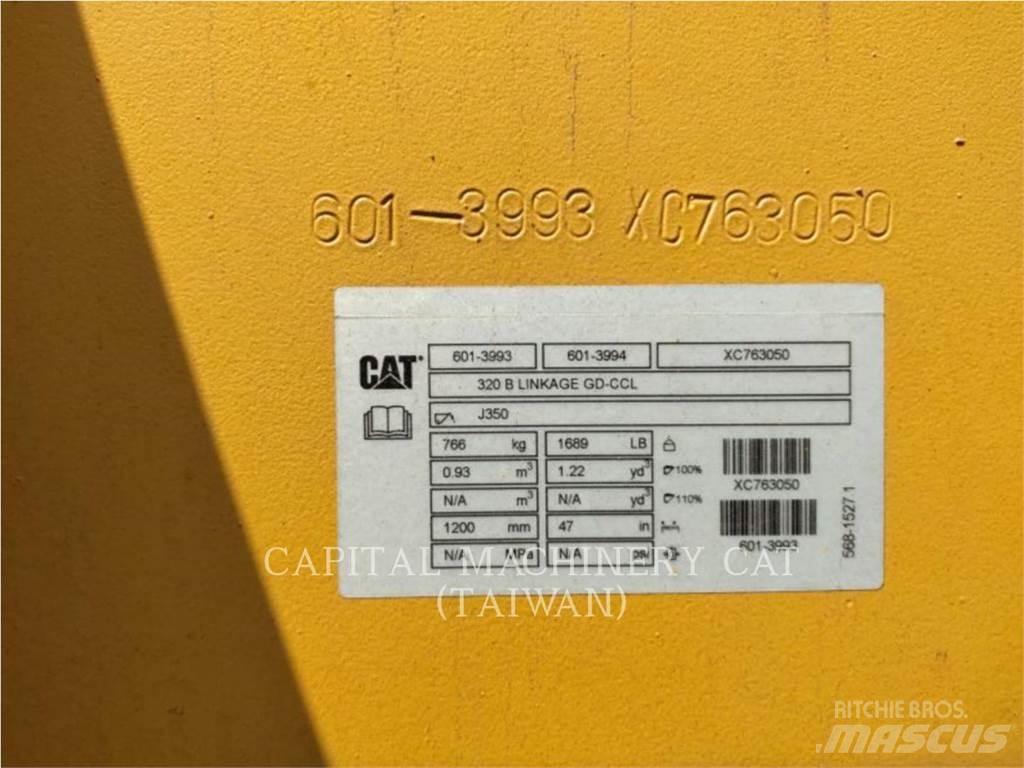 CAT 320 Ковши