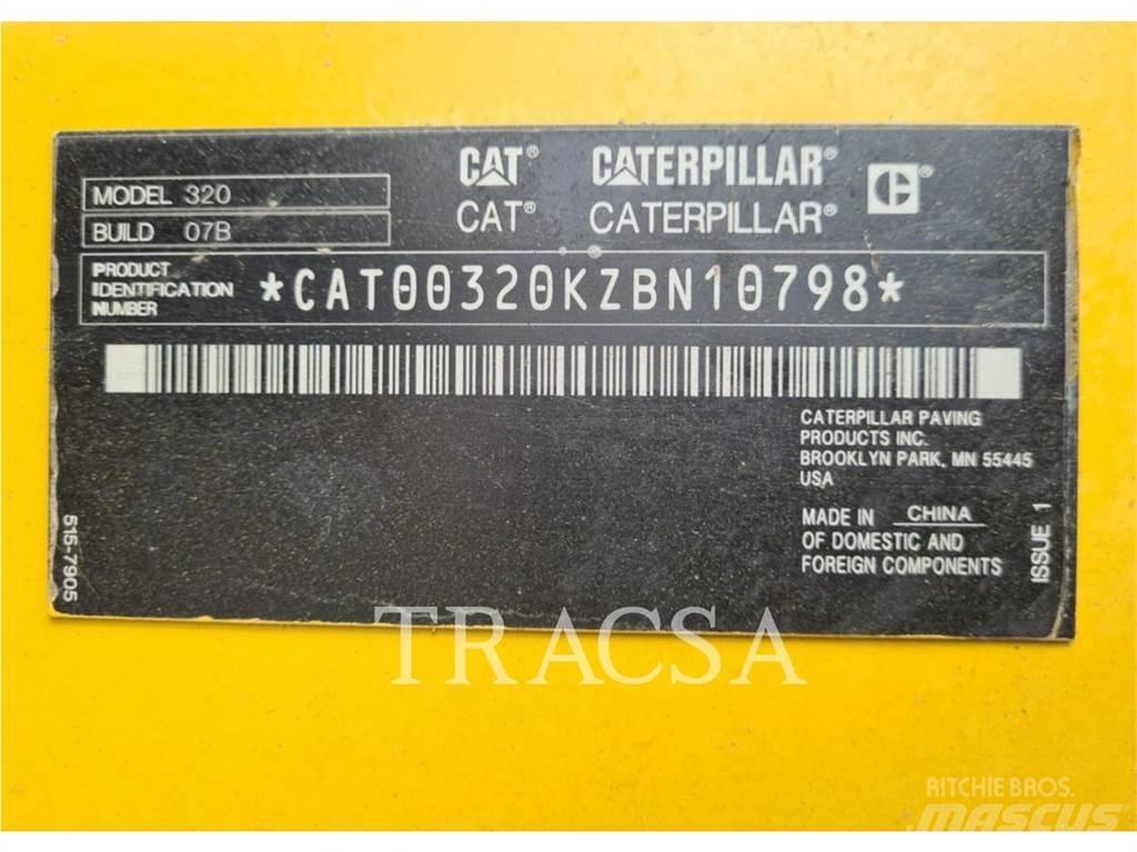 CAT 320 Гусеничные экскаваторы