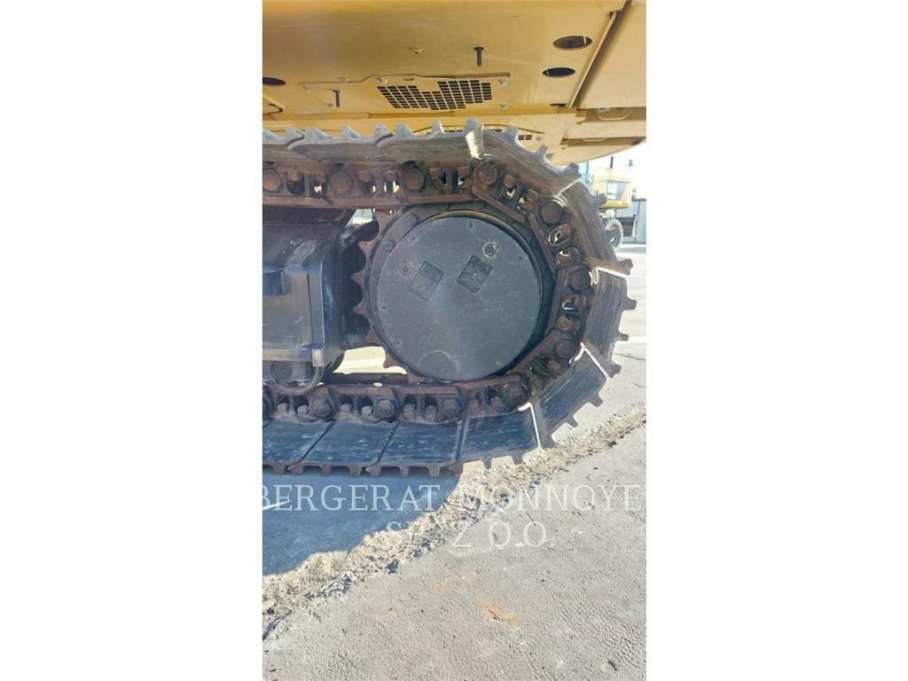 CAT 320 Гусеничные экскаваторы