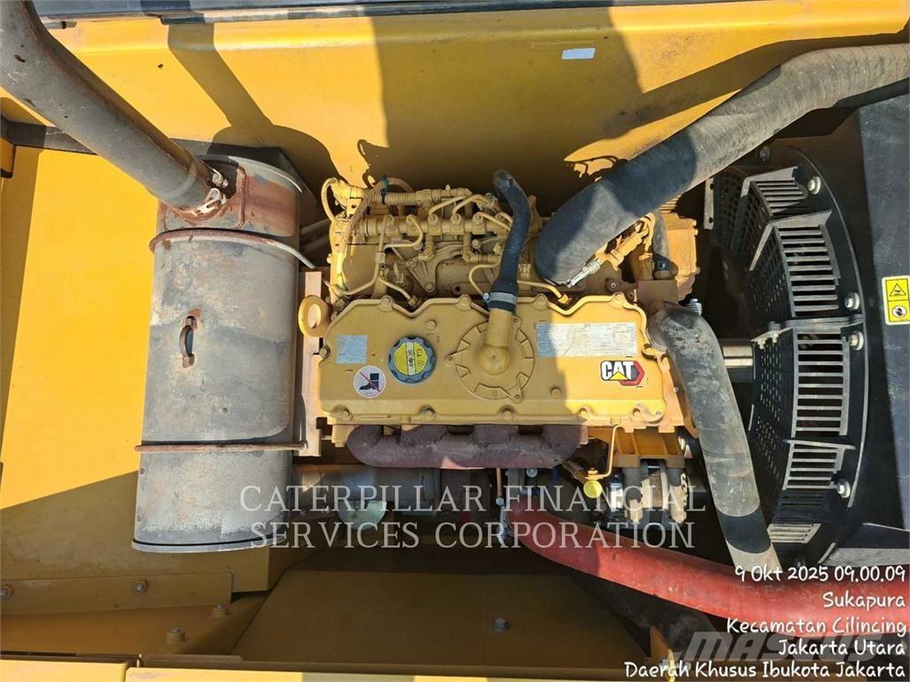 CAT 320-05GX Гусеничные экскаваторы