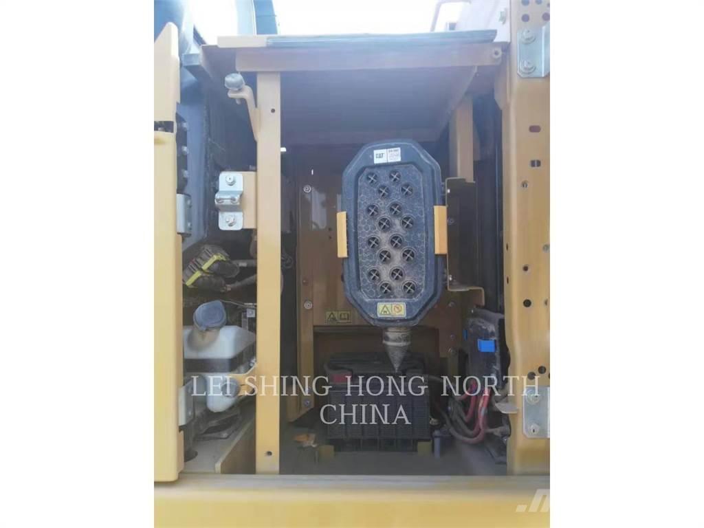 CAT 320-07 Гусеничные экскаваторы