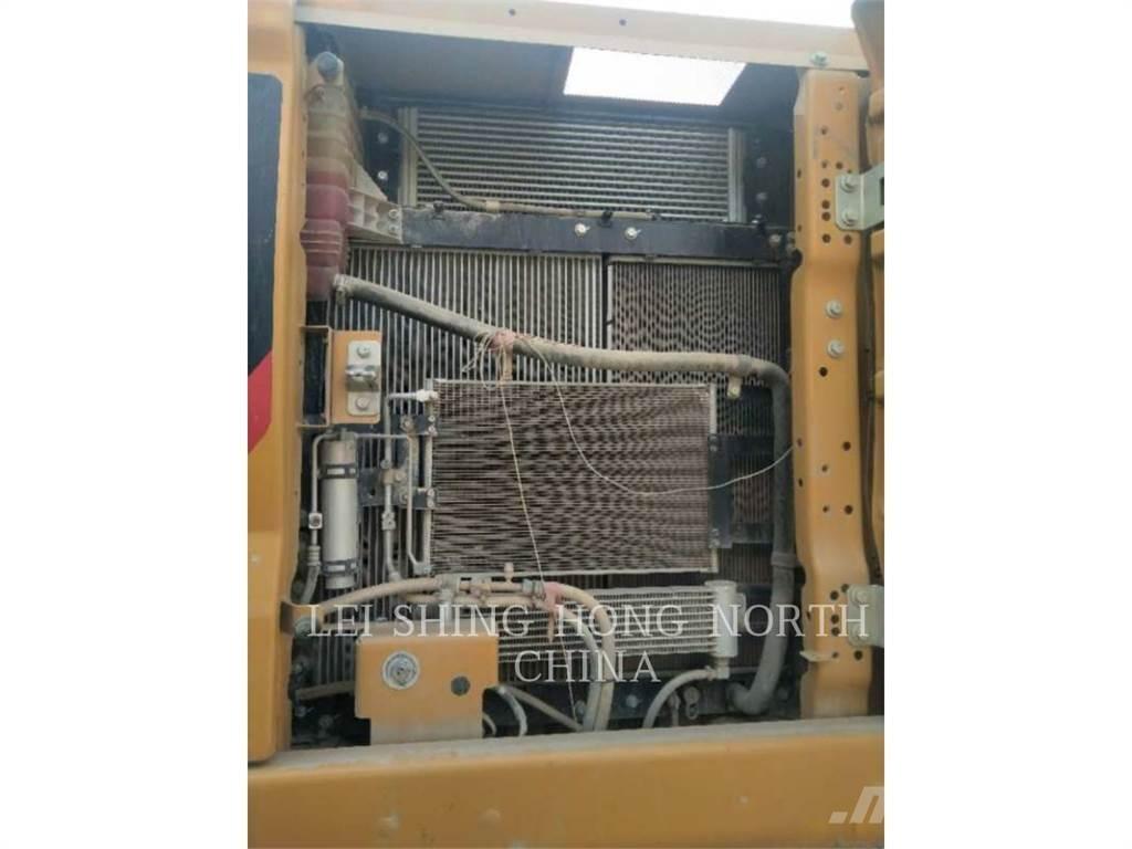 CAT 320-07 Гусеничные экскаваторы