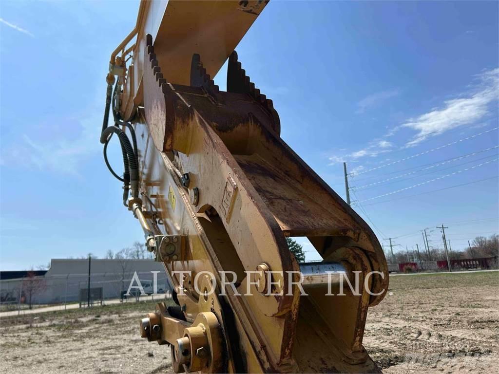 CAT 320-07 TH Гусеничные экскаваторы