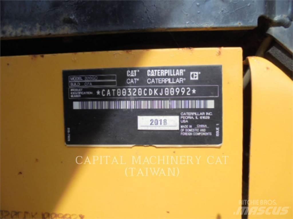 CAT 320-07GC Гусеничные экскаваторы