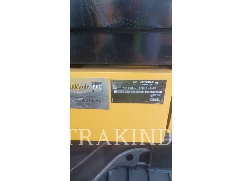 CAT 320-07GC Гусеничные экскаваторы