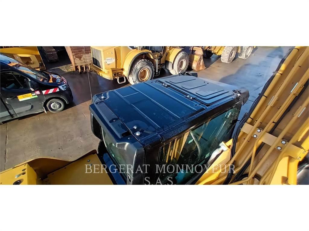 CAT 320 GC Гусеничные экскаваторы