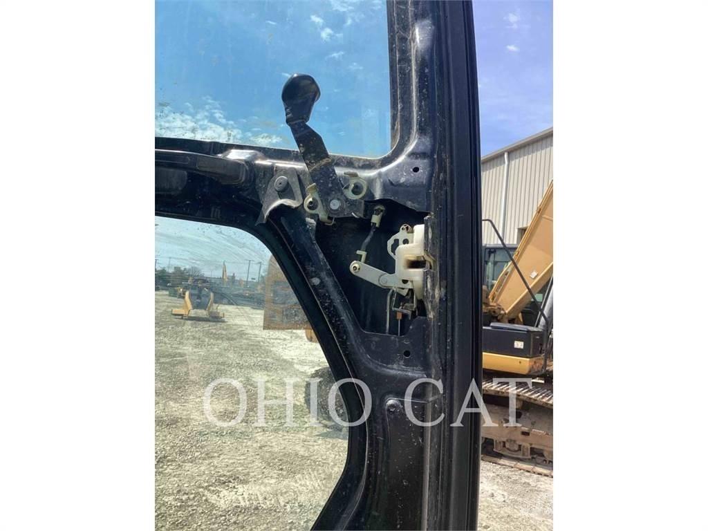 CAT 320 STD Гусеничные экскаваторы