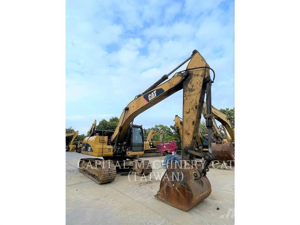 CAT 320D Гусеничные экскаваторы