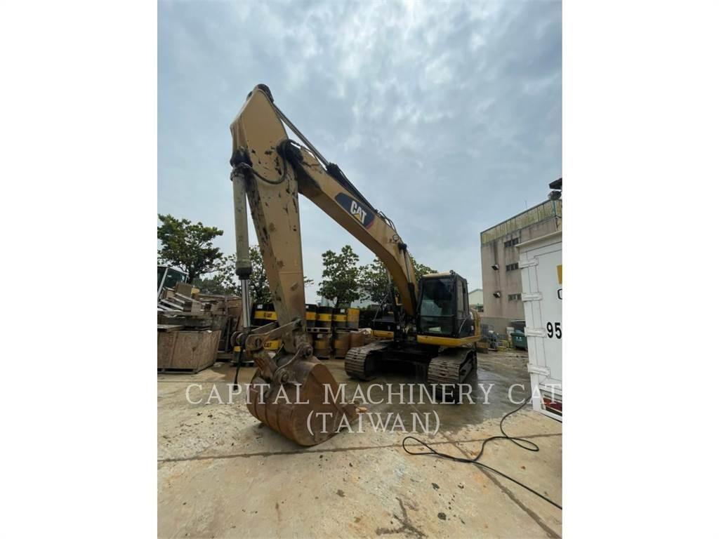 CAT 320D2 Гусеничные экскаваторы