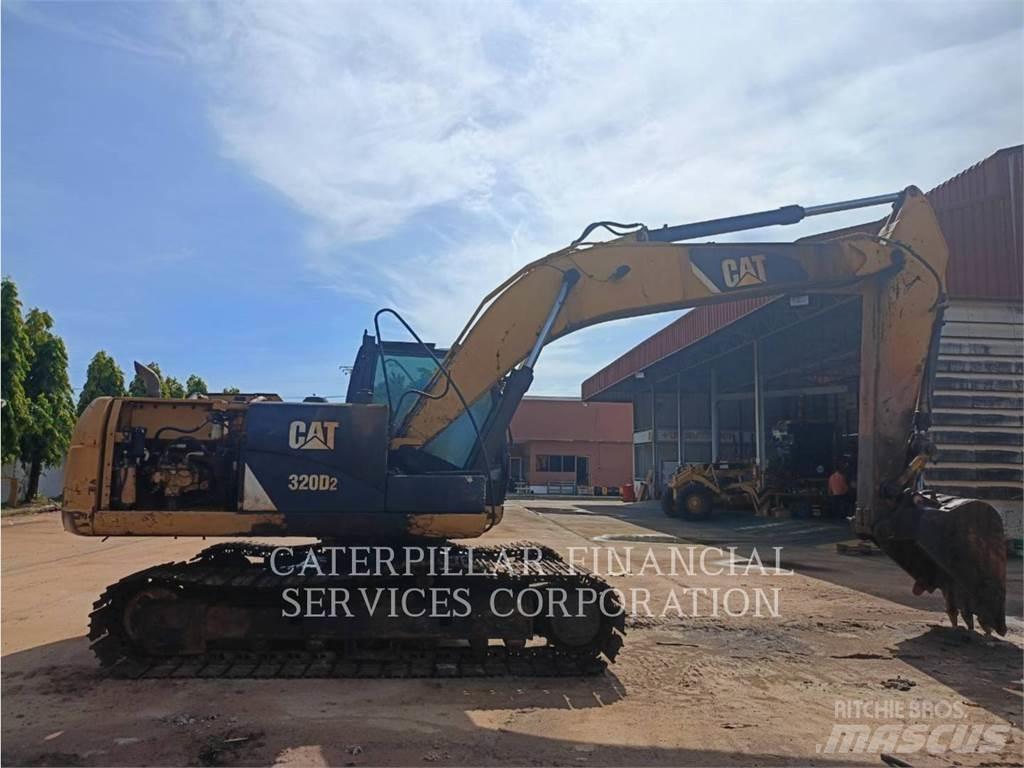 CAT 320D2 Гусеничные экскаваторы