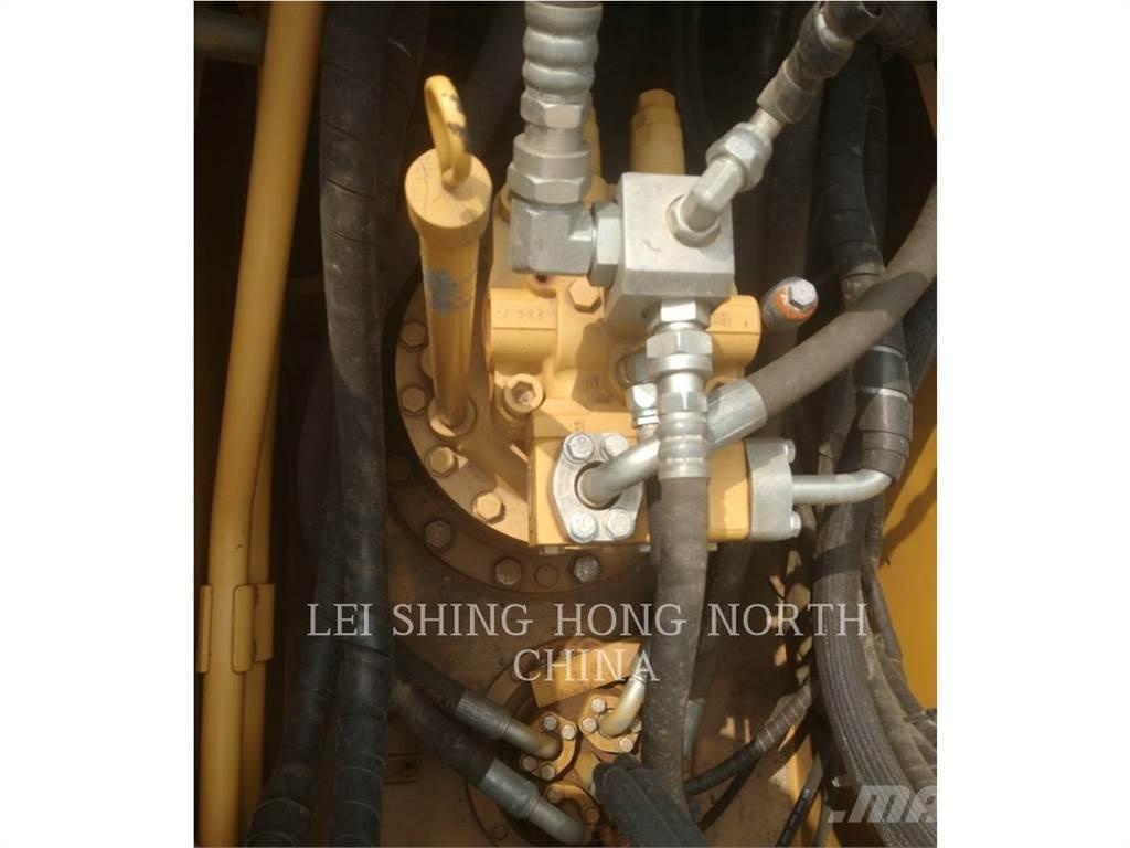 CAT 320D2 Гусеничные экскаваторы