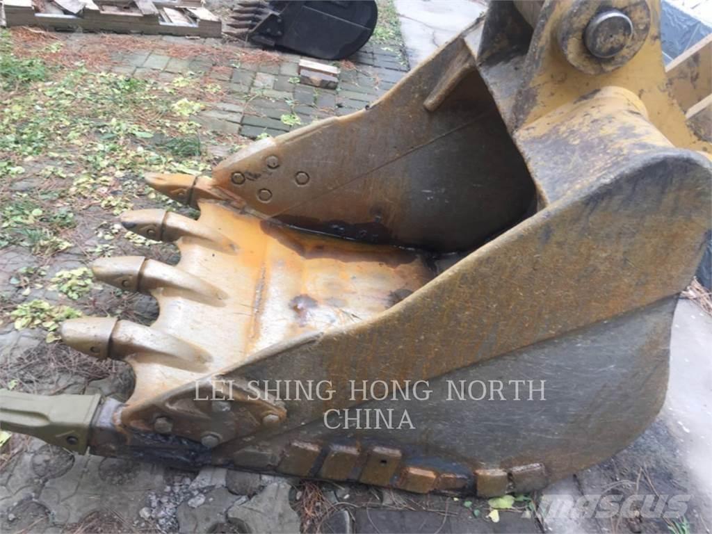 CAT 320D2GC Гусеничные экскаваторы