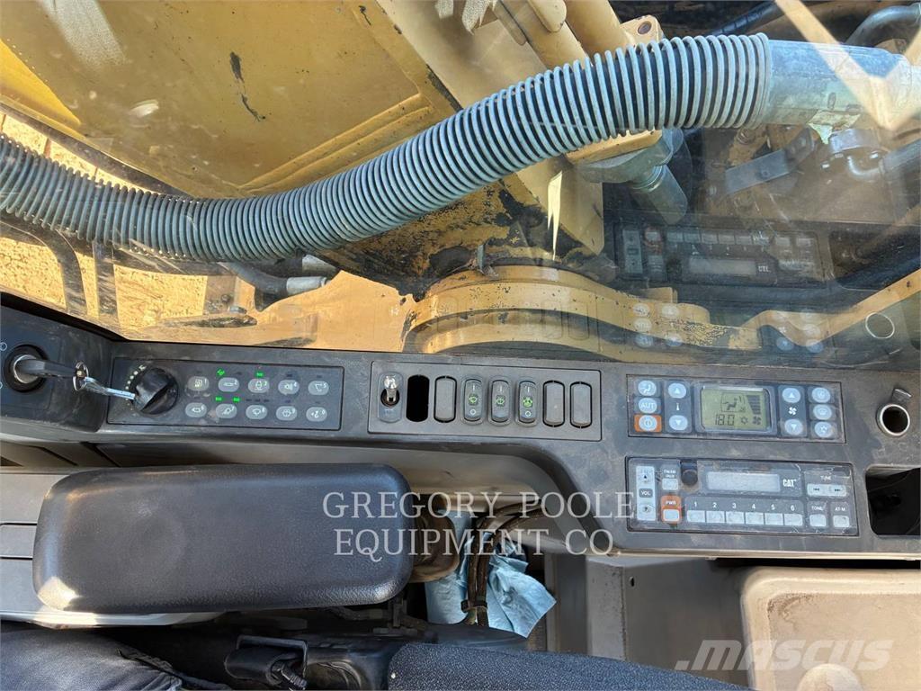 CAT 320EL Гусеничные экскаваторы