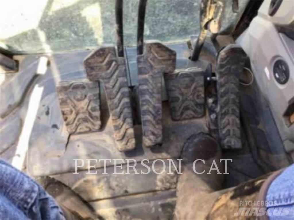 CAT 320F Гусеничные экскаваторы