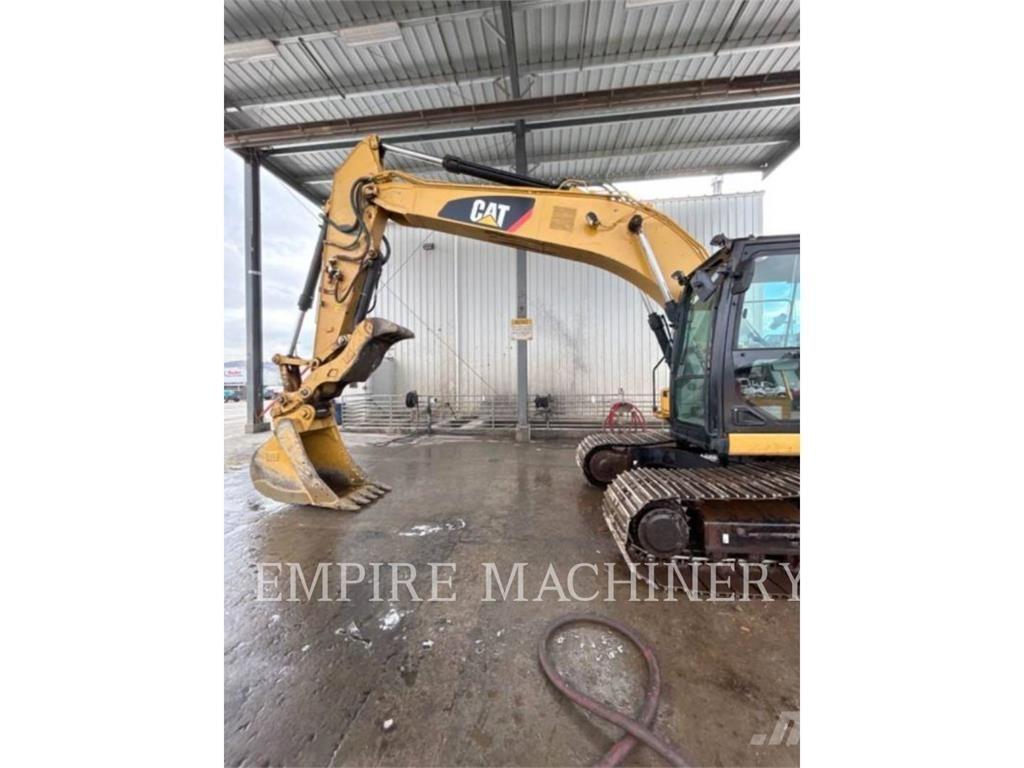 CAT 320FL Гусеничные экскаваторы